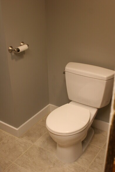 Building Photo - 341 Ohio St