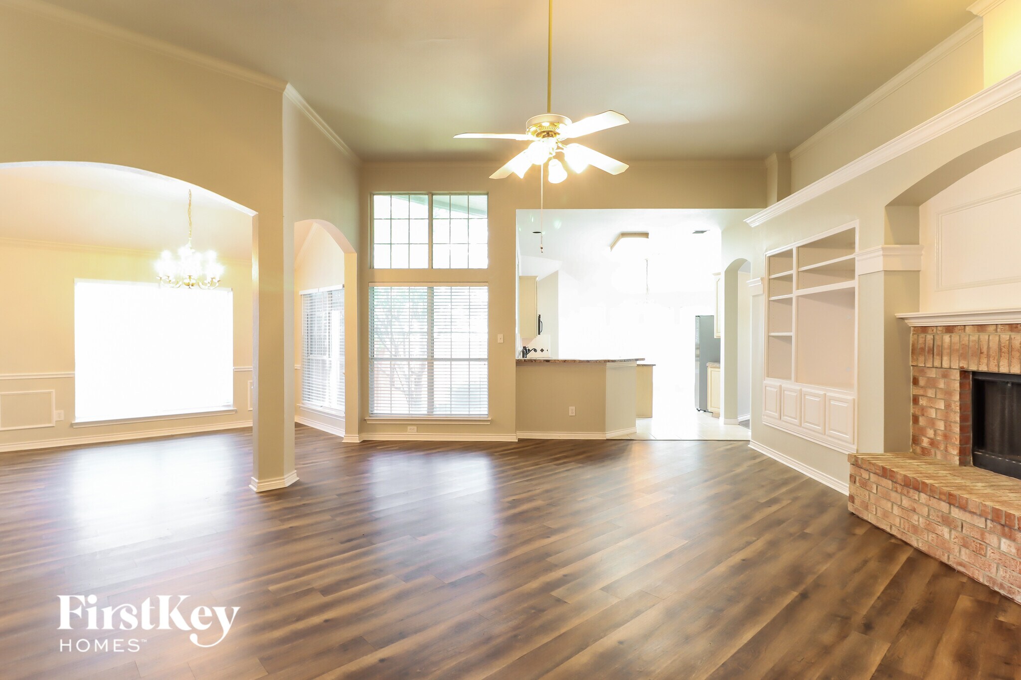 Building Photo - 2204 Reedway Ct