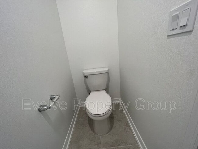 Building Photo - 2614 Hoptree Ln