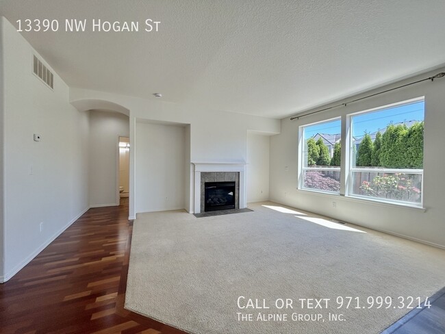 Building Photo - 13390 NW Hogan St