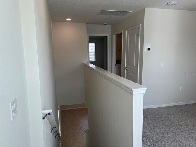 Building Photo - 2007 Alluring Ln