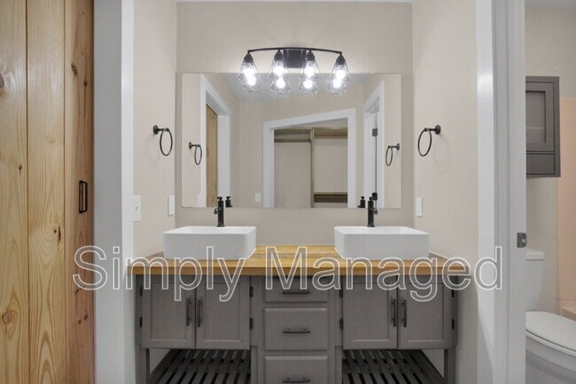 Building Photo - 6764 St Julian Way