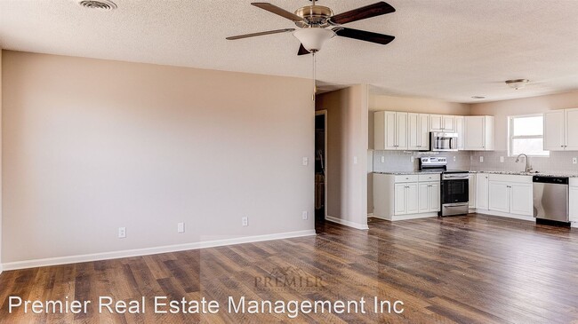 Building Photo - 3 br, 2 bath House - 92 SW 331st Rd