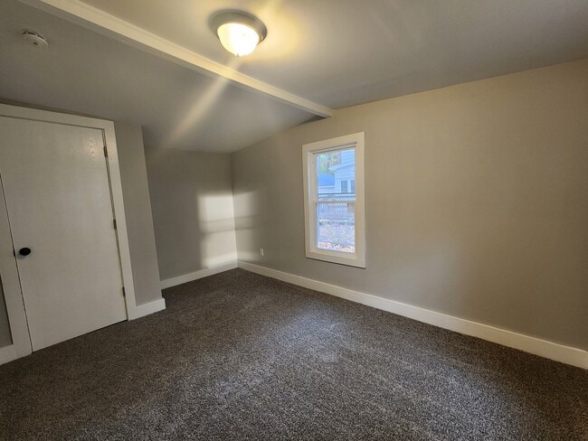 Building Photo - 23628 W Dupage Country Club Dr