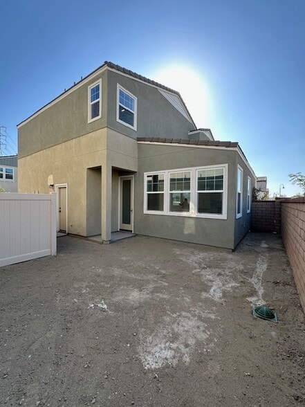 Building Photo - 4151 S Cleome Paseo