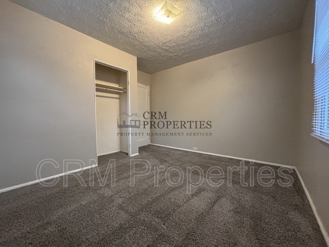 Building Photo - 1036 Columbus Blvd