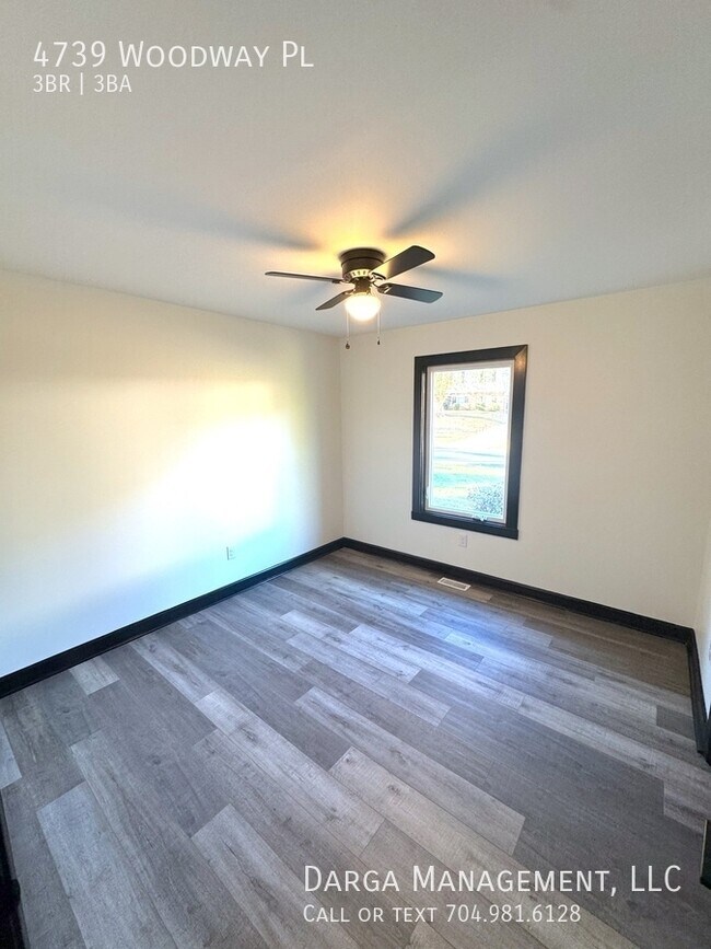 Building Photo - 4739 Woodway Pl