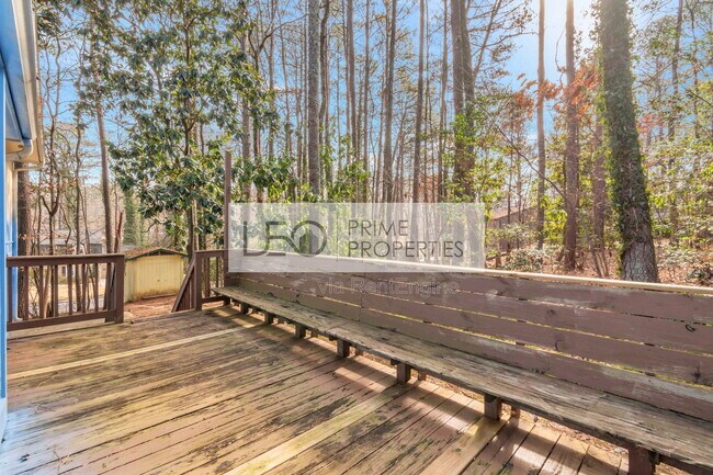 Building Photo - 2816 Deerwood Trail