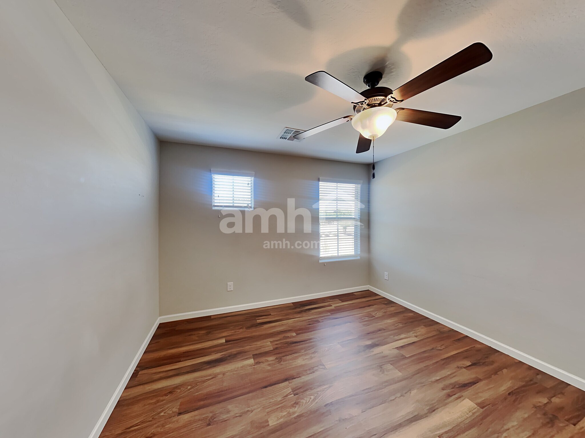 Building Photo - 20793 W Maiden Ln