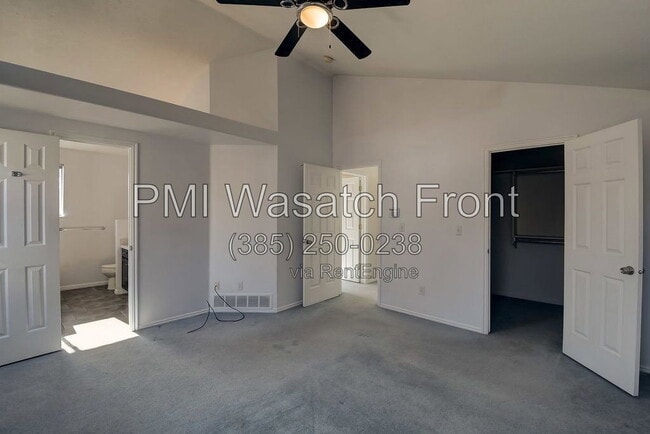 Building Photo - 794 E Savannah Ct