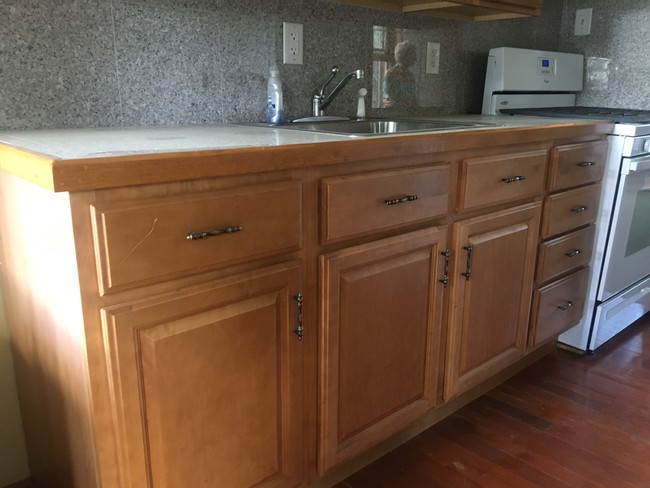 Kitchen countertop - 216 South St