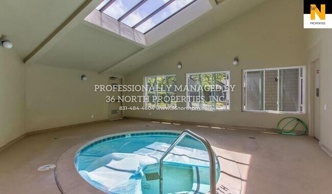 Building Photo - Lovely Fully Remodeled Forest Grove Condo ...