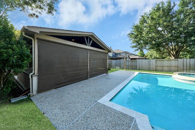 Building Photo - 9619 W Amber Bluff Ln