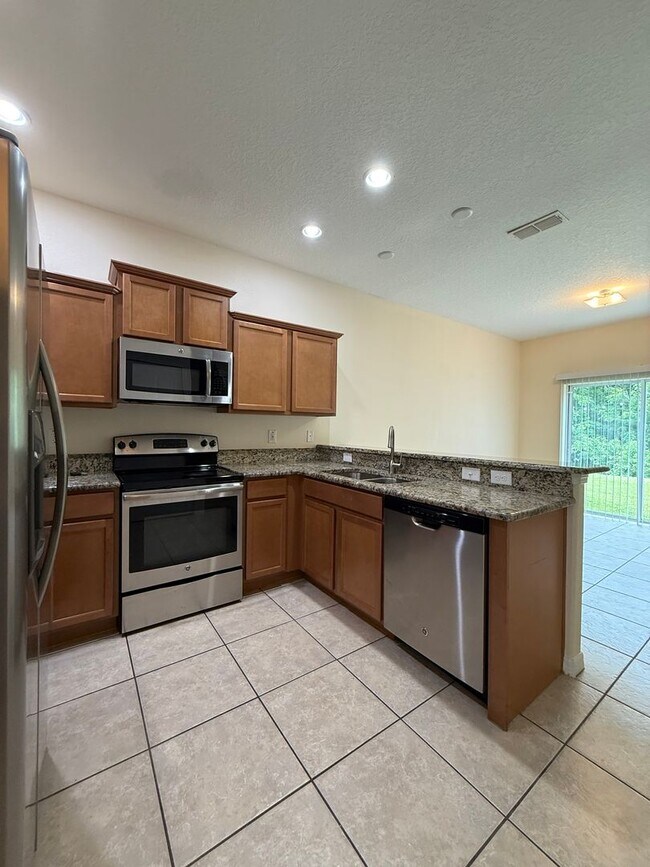 Building Photo - Beautiful Home For Rent!! ( AVAILABLE MOVE...