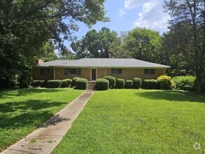 Building Photo - 7604 Shady Ln