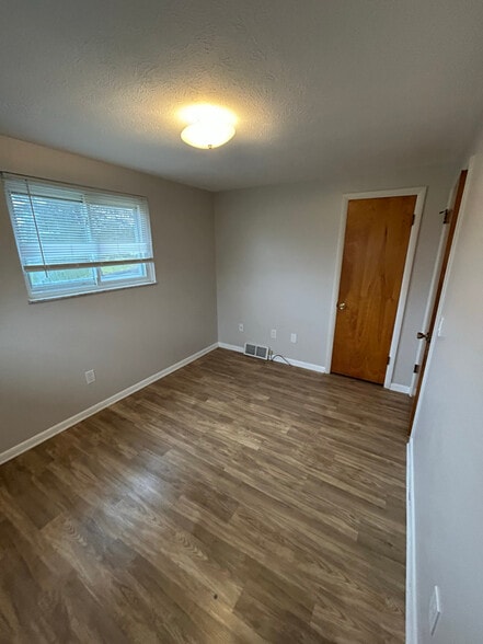 Building Photo - 12632 Lakeridge St NW