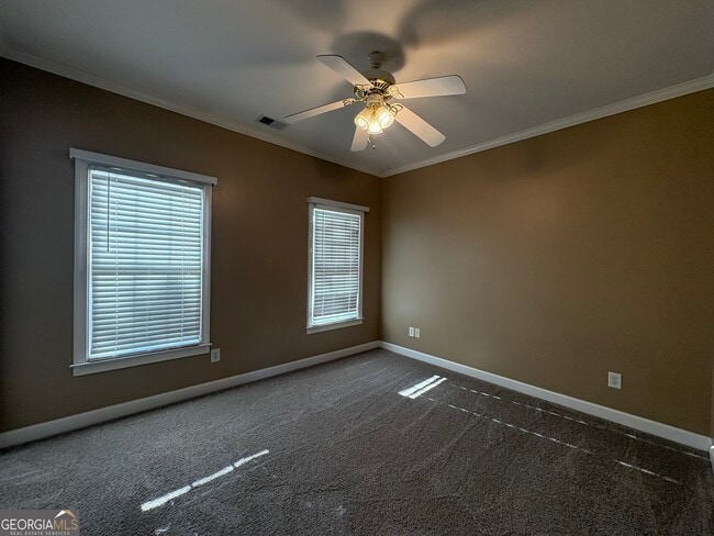 Building Photo - 5930 Abbotts Run Tr