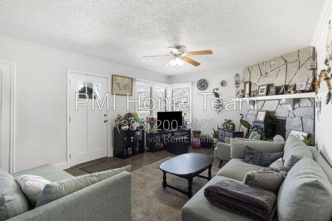 Building Photo - 732 Campbell Heights