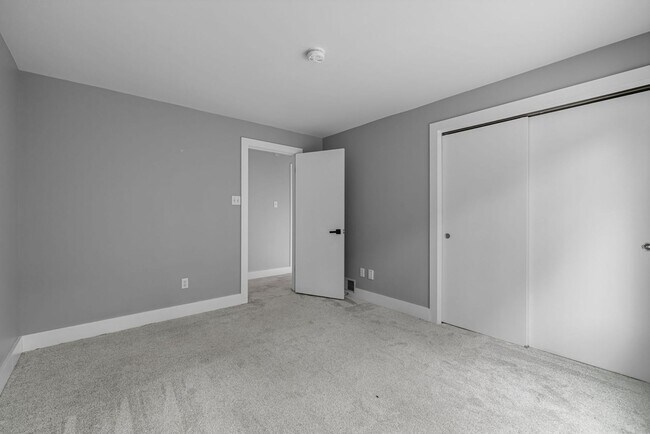 Building Photo - 101 Brosville St