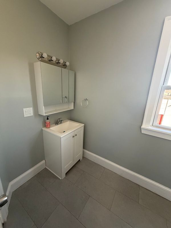 Building Photo - 49 Federal St