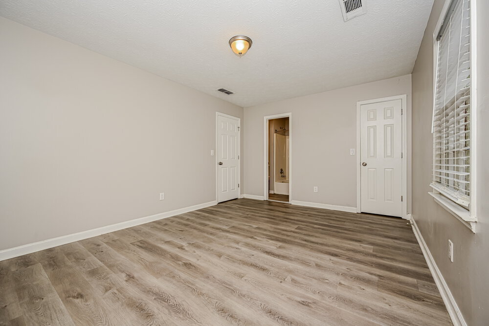Building Photo - 2621 Laurel Woods Ln SE