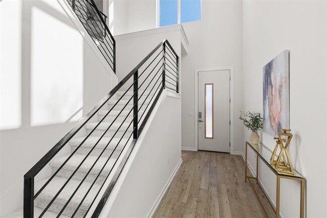 Building Photo - 1716 Adina St