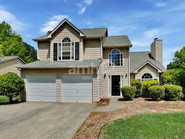 Building Photo - 3150 Peartree Dr NW