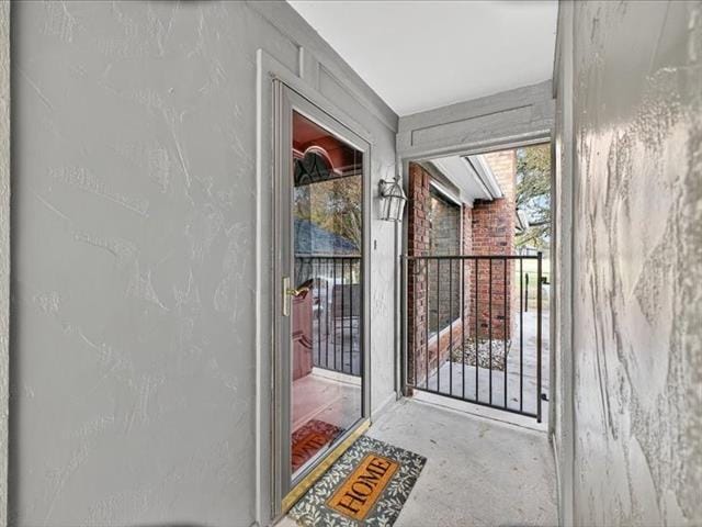 Building Photo - 6218 Tezcuco Ct