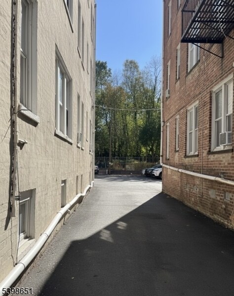 Building Photo - 348 Central Ave