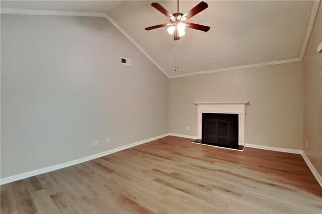 Building Photo - 1870 Rocksram Dr