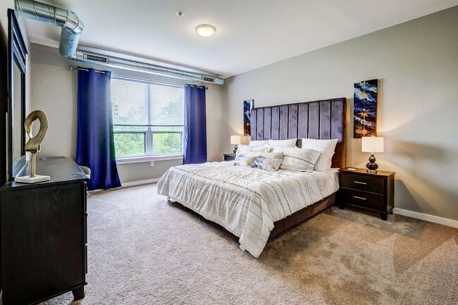 Building Photo - Park West 205 Apartment Homes