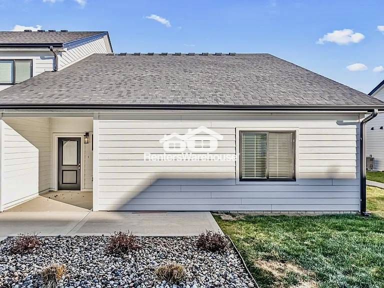 Building Photo - 3630 NE Kara Ln