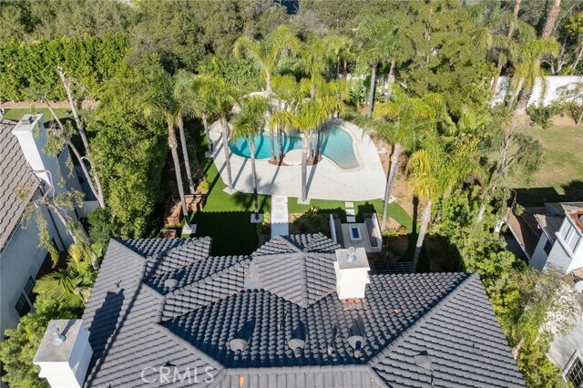 Building Photo - 17437 Oak Creek Ct