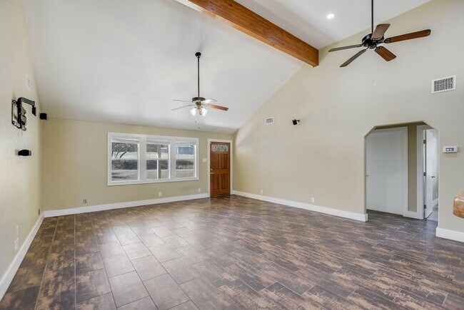 Building Photo - 441 Leaning Oak Trail