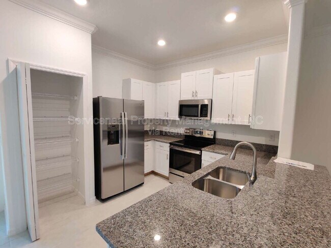 Building Photo - 30834 Veridian Wy