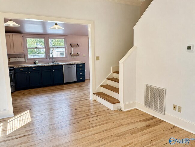 Building Photo - 801 Stevens Ave NE
