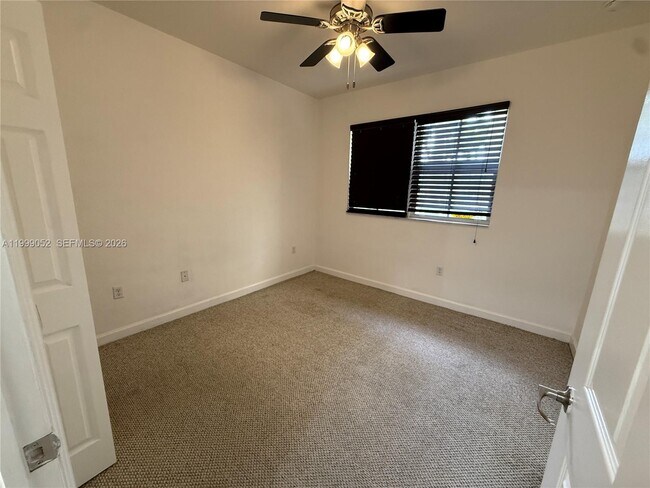 Building Photo - 290 NW 109th Ave