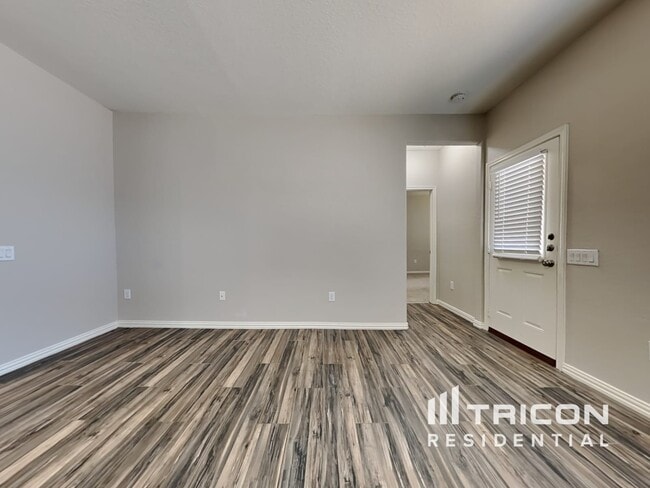 Building Photo - 5907 Cielo Ranch