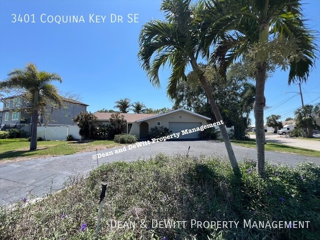 Building Photo - 3401 Coquina Key Dr SE