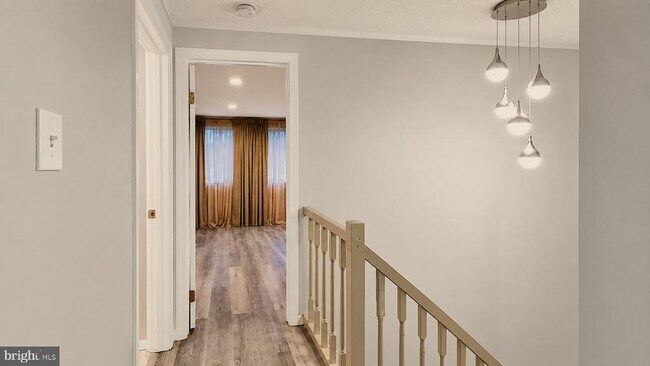 Building Photo - 19105 Willow Spring Dr