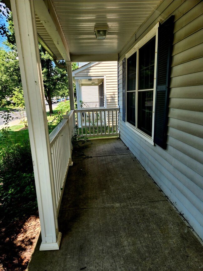 Building Photo - 8260 Carano Way