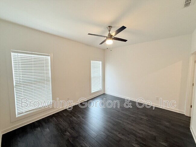 Building Photo - 971 Ashland Pl Dr