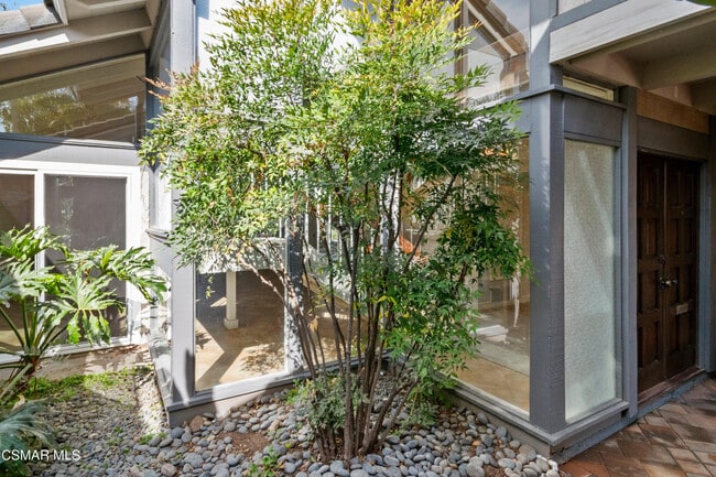 Building Photo - 1433 Eastwind Cir