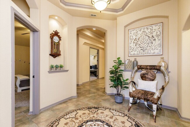 Building Photo - 7921 Pavo Real St