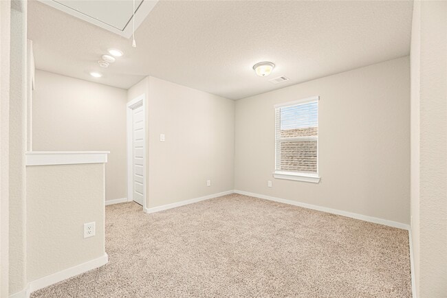 Building Photo - 17462 Buckeye Br