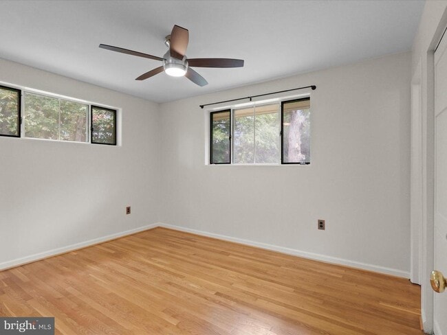 Building Photo - 5600 Bristol Ct