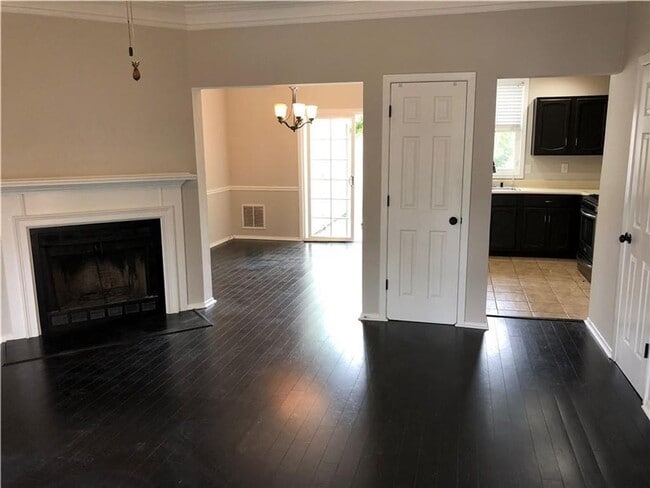 Primary Photo - 3924 Hancock Cir