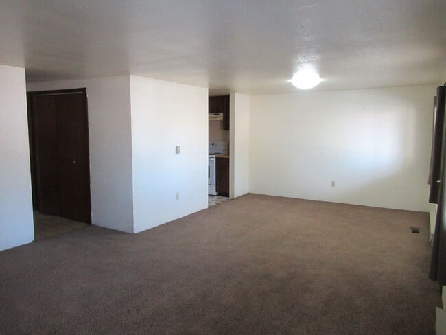 Building Photo - Downtown 2 bedroom duplex in Whitefish