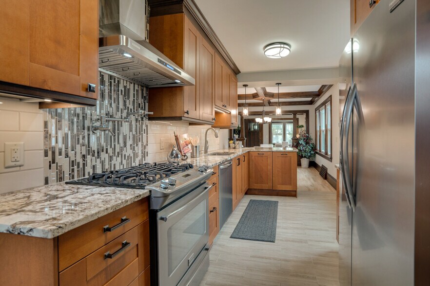 Kitchen - 3432 24th Ave S