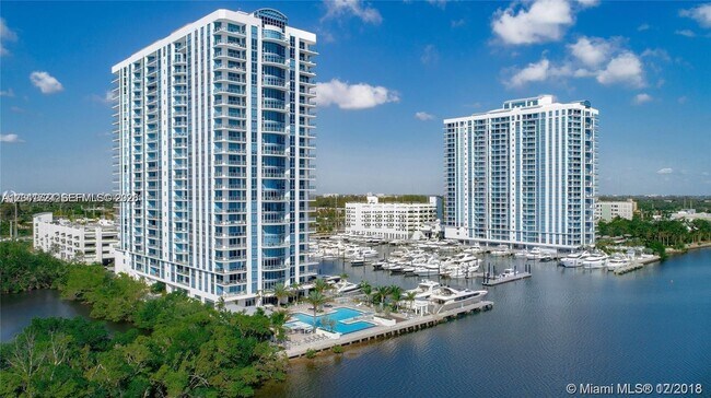 Building Photo - 17301 Biscayne Blvd